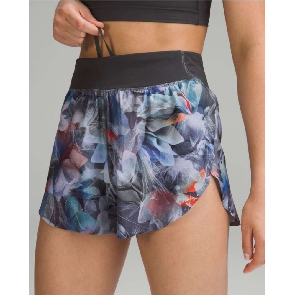 Lululemon‎ Fast and Free Reflective High-Rise Classic-Fit Short 3" Size 2